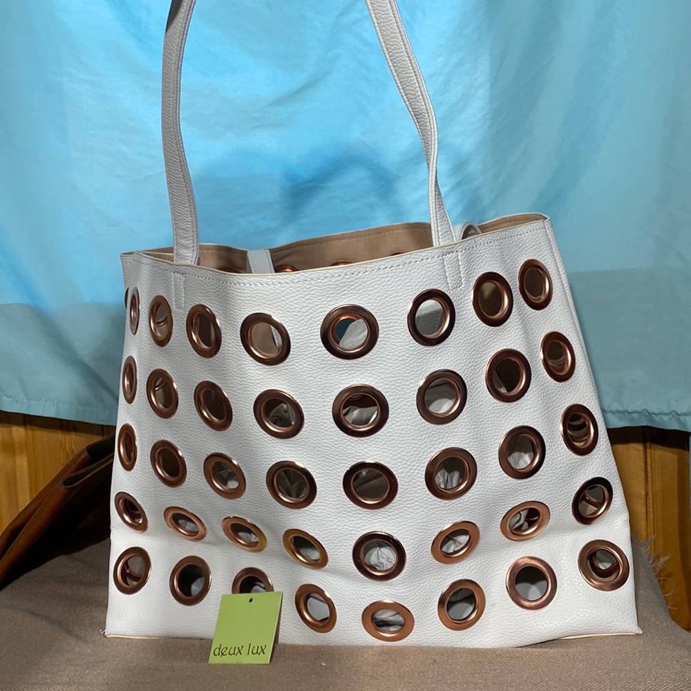Deuce Lux white bag rose gold accent NWT